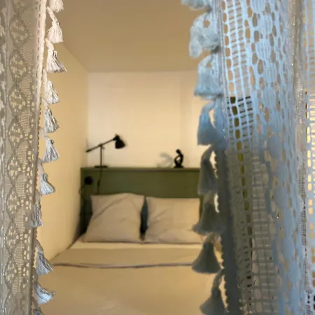 Semesterbostad Maison En Pierre Renovee Avec Jardin Et Piscine Privative Chauffee Hyères