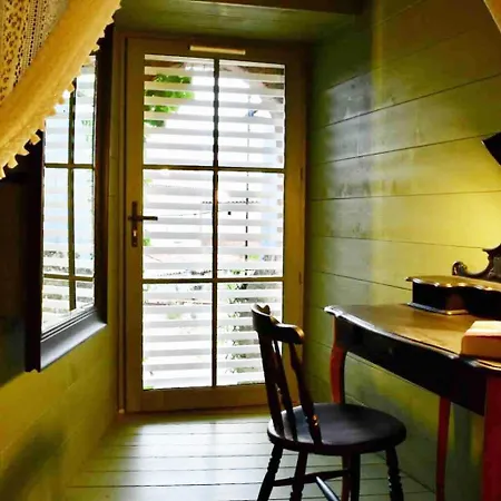Maison En Pierre Renovee Avec Jardin Et Piscine Privative Chauffee