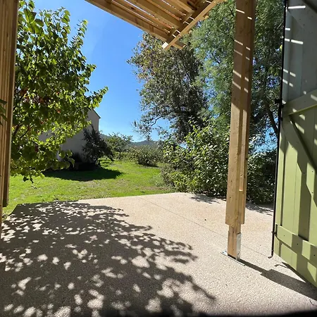 Maison En Pierre Renovee Avec Jardin Et Piscine Privative Chauffee Holiday home *